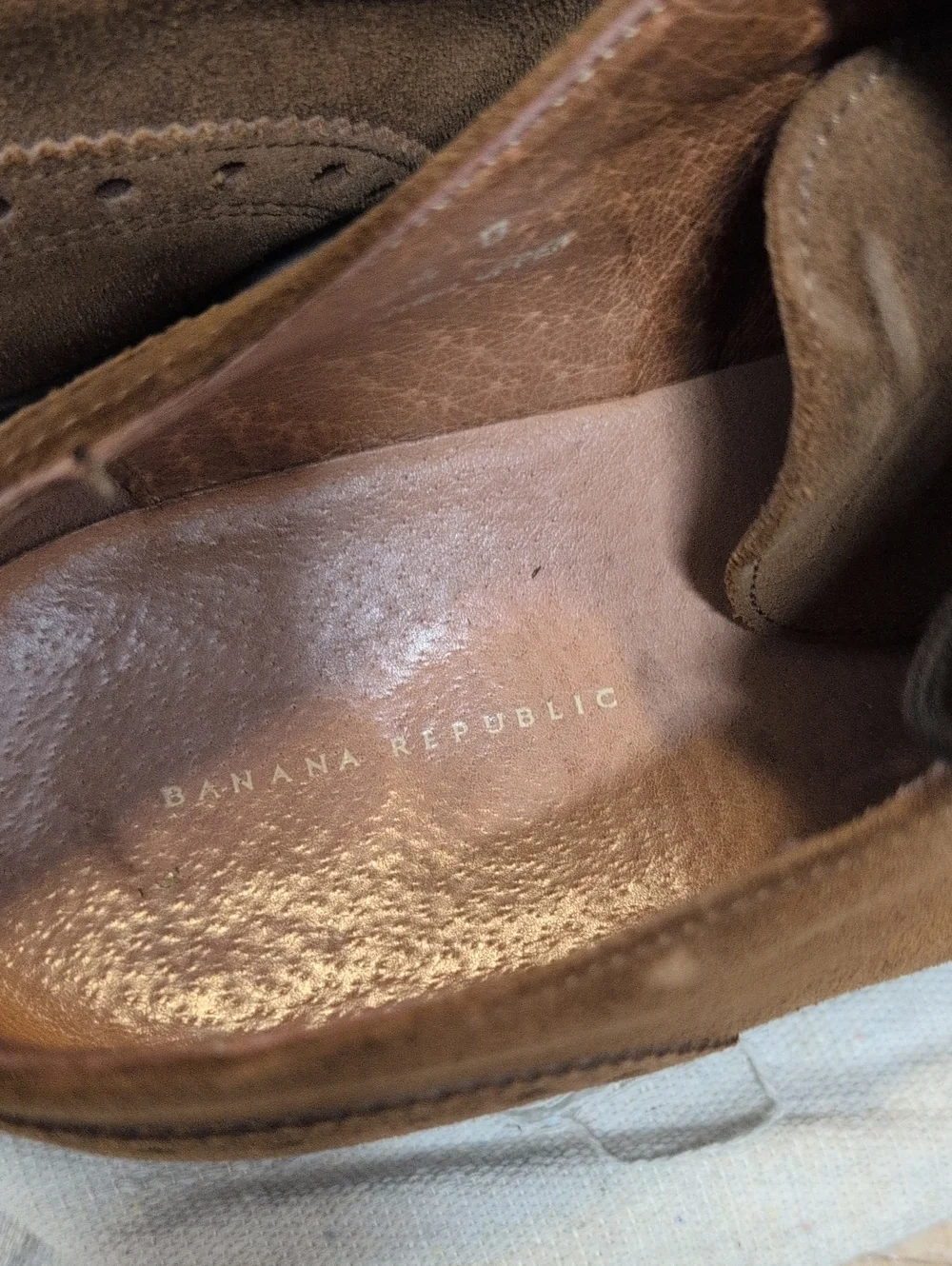 Banana Republic Brown Suede Wingtip Derbys